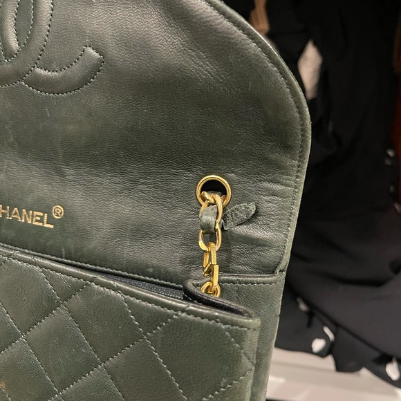 Authentic RARE Vintage Chanel Forest Green Bag - Picture 13 of 15